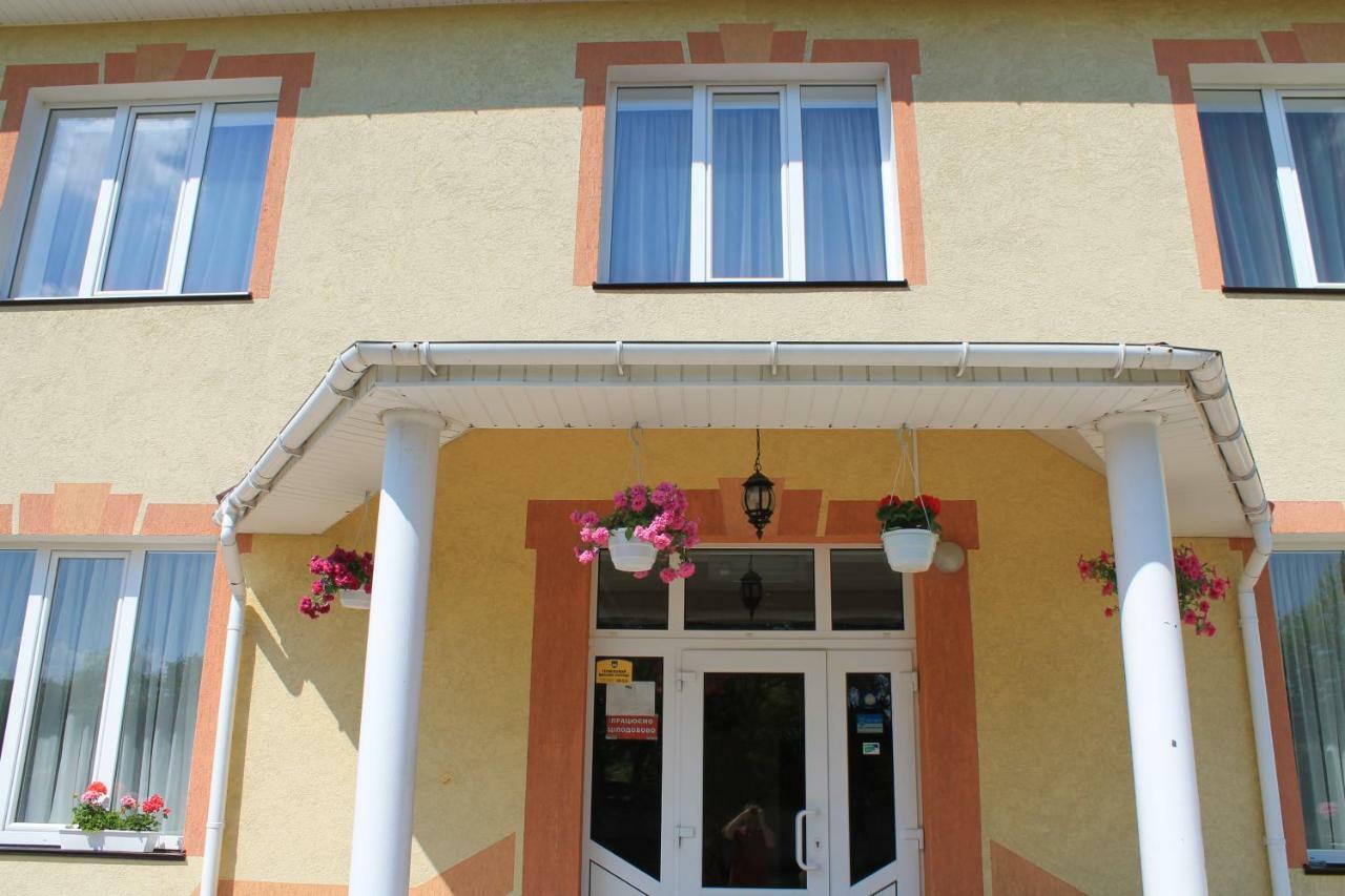 Hotel Kremin Kremenetsʼ Exteriér fotografie