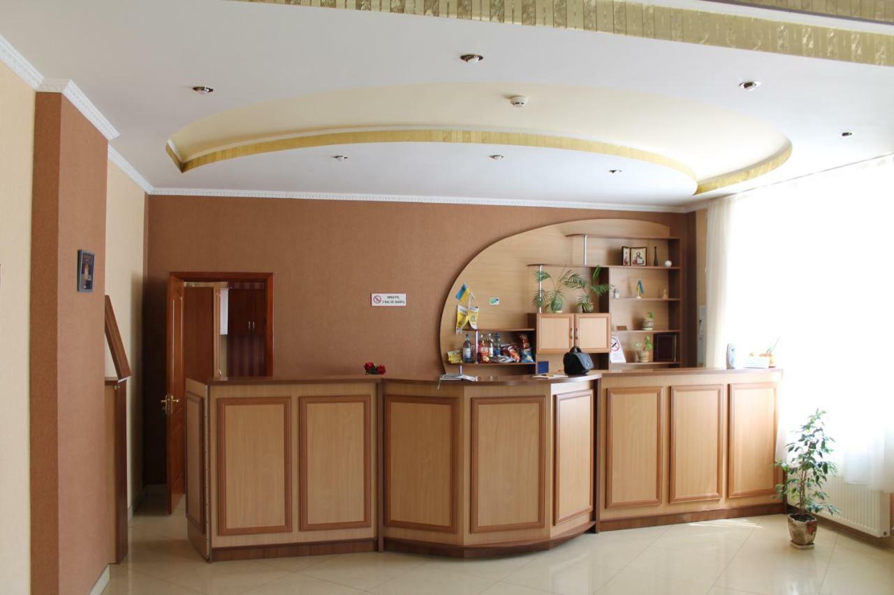 Hotel Kremin Kremenetsʼ Exteriér fotografie