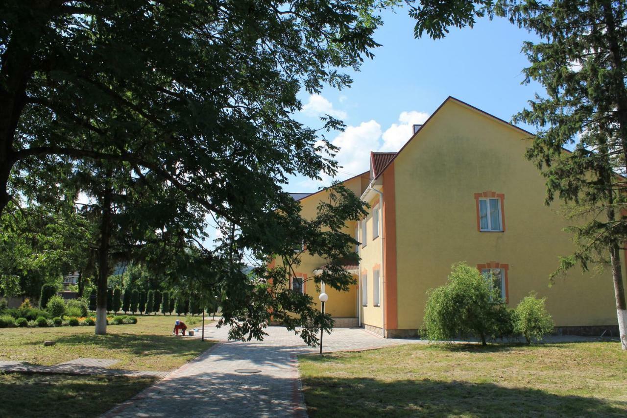 Hotel Kremin Kremenetsʼ Exteriér fotografie
